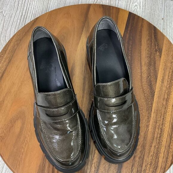 Crown Vintage Women's Size 8.5M Embossed Faux Leather Platform Loafers Green - Picture 8 of 10